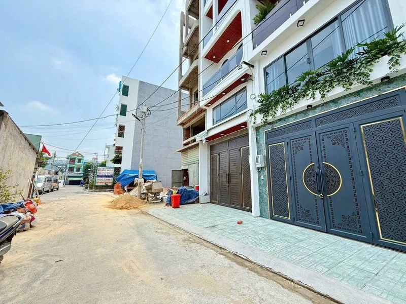 Bán nhà 4 tầng thang máy 4x20m full nội thất đường Trần Thị Cờ, Thới An, Quận 12