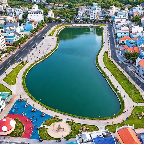 Biệt thự bán 327m² Vũng Tàu gần hồ Lạc Long Quân, 28 tỷ