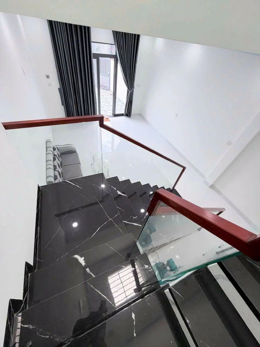 Bán nhà 1 trệt 1 lầu mặt tiền 86m² Phong Nẫm, Bình Thuận - Ảnh thu nhỏ 3