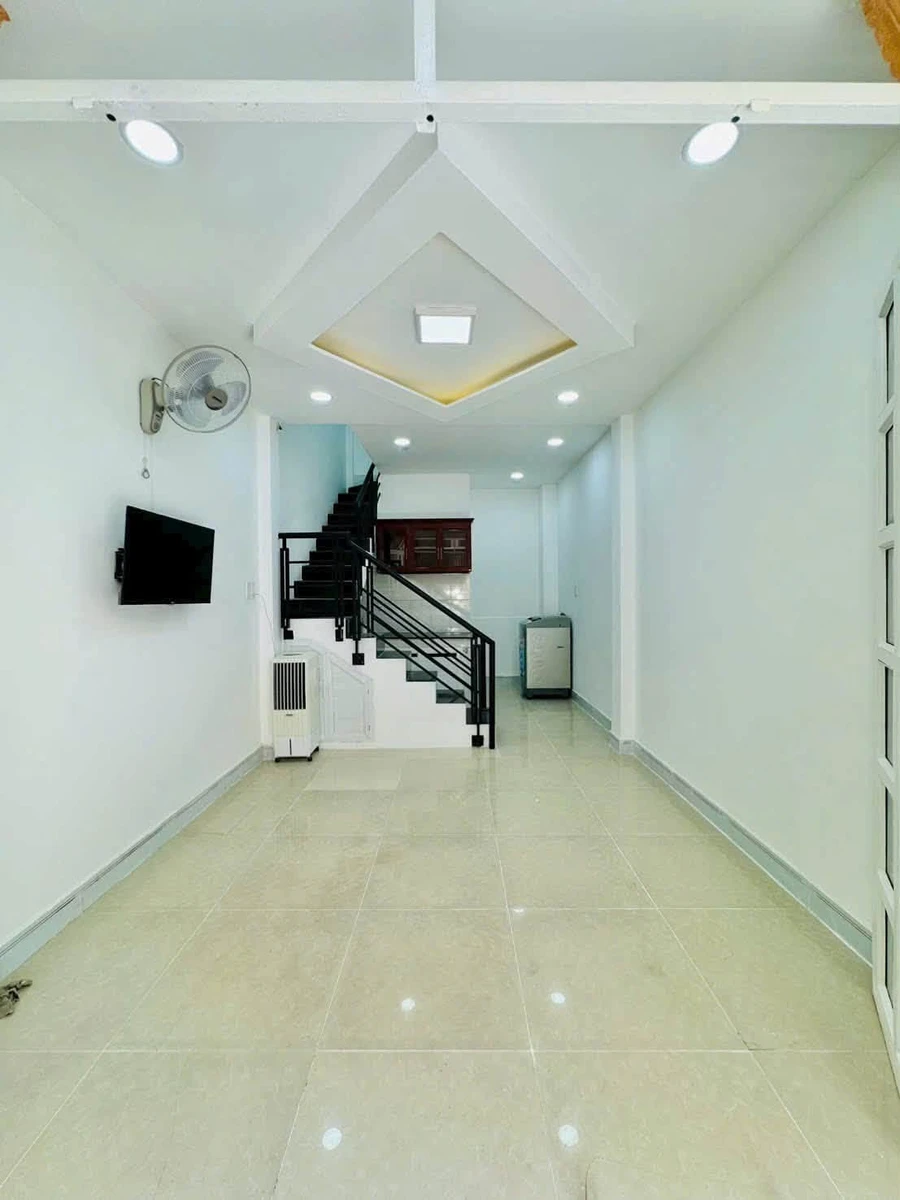 Bán nhà Nguyễn Thượng Hiền Bình Thạnh 60m2 3.95 tỷ - Ảnh thu nhỏ 3