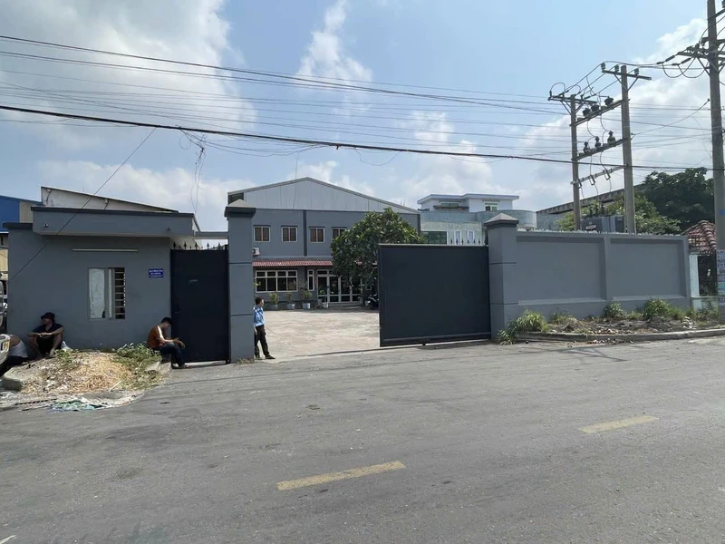 Bán nhà xưởng 2760m2 gần KCN Tân Đức, Đức Hòa Đông, Đức Hòa