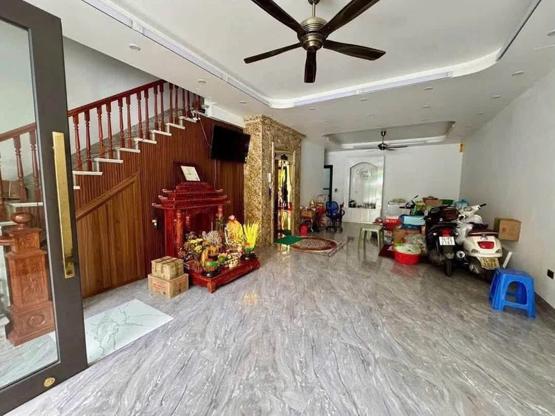 Bán nhà 6 tầng 71,5m2 Hạ Long 10,9 tỷ