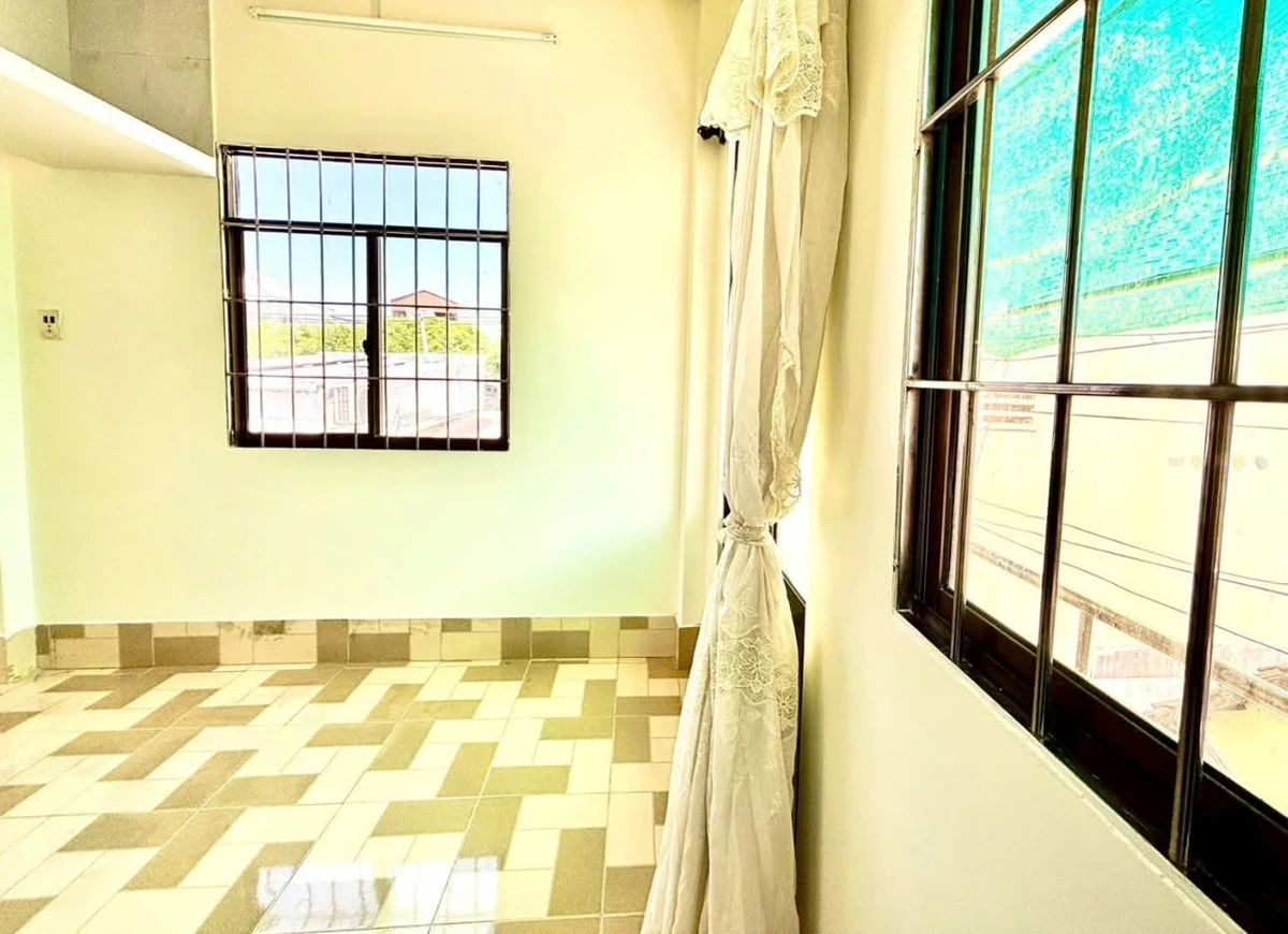 Bán nhà 2 tầng 60m² 2PN Rạch Giá 800 triệu - Ảnh thu nhỏ 5