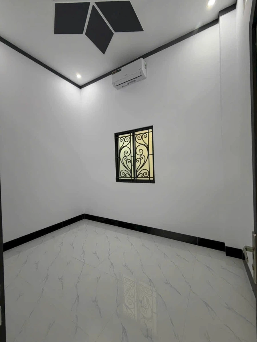 Nhà cấp 4 bán 1 tỷ 290 tại Long Hoa, Tây Ninh, 112m² - Ảnh thu nhỏ 4