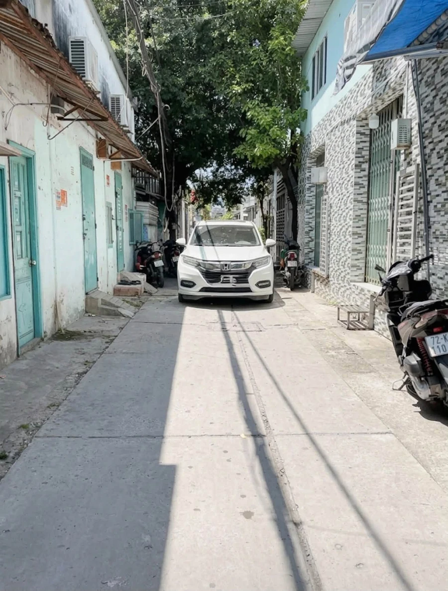 Bán nhà 3 phòng ngủ 84m2 Lê Trọng Tấn Tân Phú - Ảnh 1