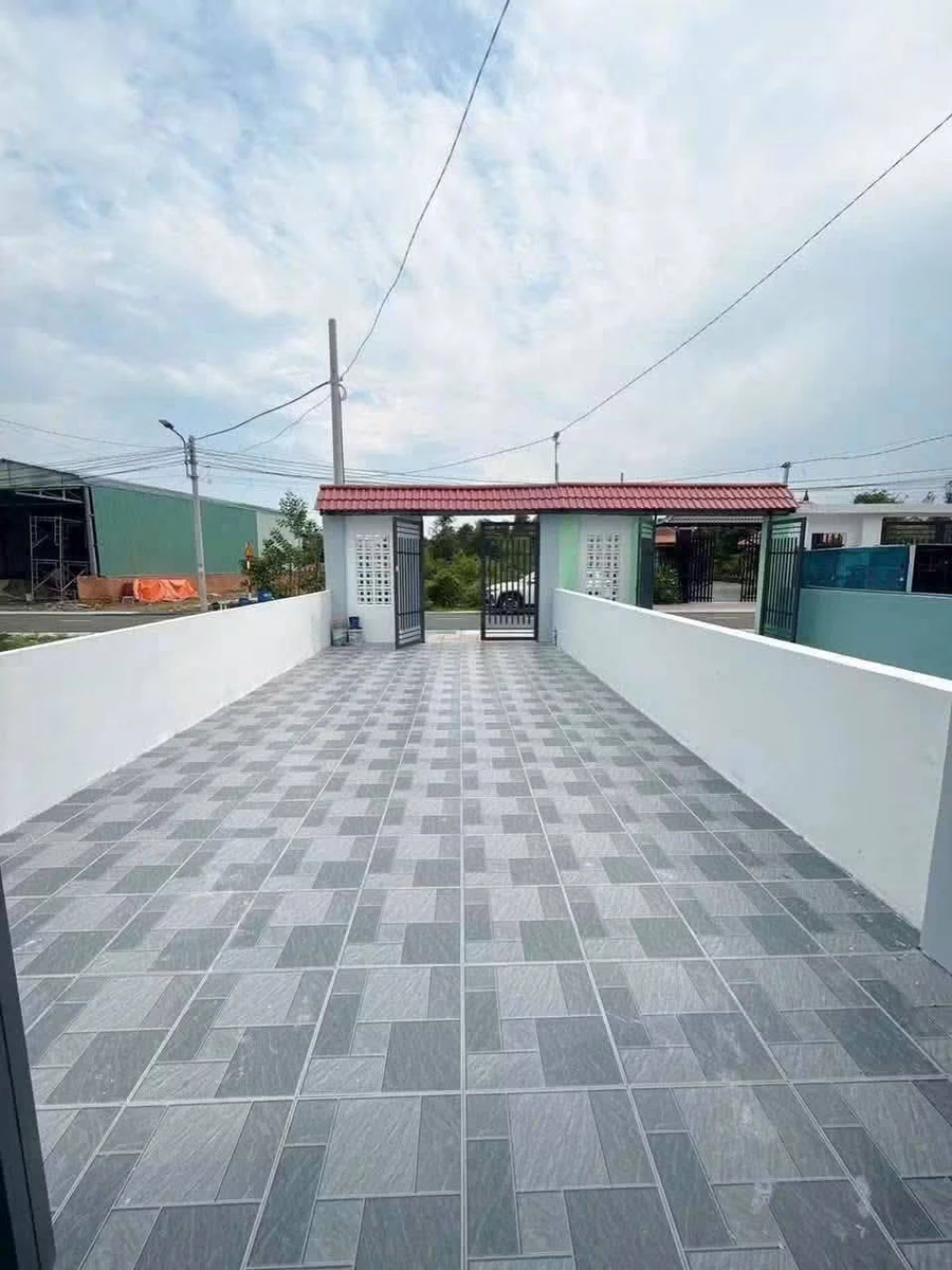 Bán nhà lầu lửng sân vườn 205m² Bến Cát 2,05 tỷ - Ảnh thu nhỏ 5