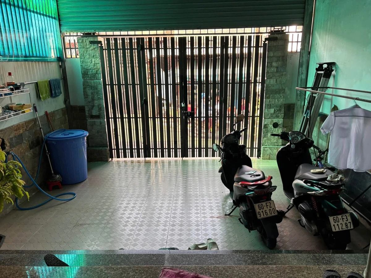 Bán nhà 1 trệt 2 lầu 76m² Biên Hòa 5 tỷ 5 - Ảnh thu nhỏ 4
