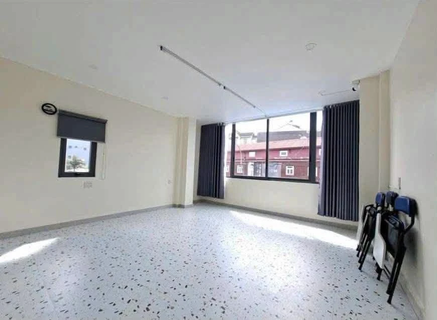Bán nhà mặt tiền Đà Lạt 98m² 10 PN, 9,8 tỷ - Ảnh thu nhỏ 3