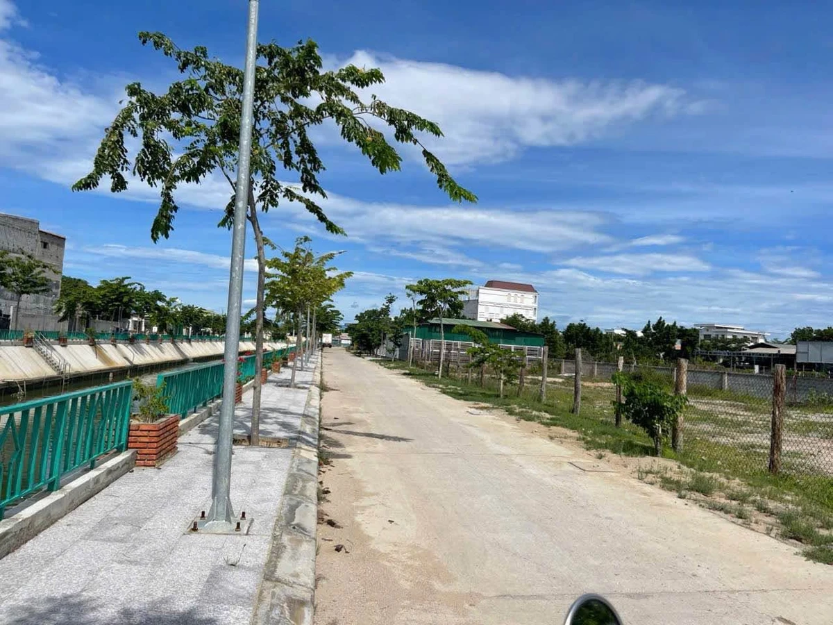 Bán 2 lô đất mặt kênh Chà Là gần chợ Mỹ An 122.5m² 1.5 tỷ - Ảnh thu nhỏ 2
