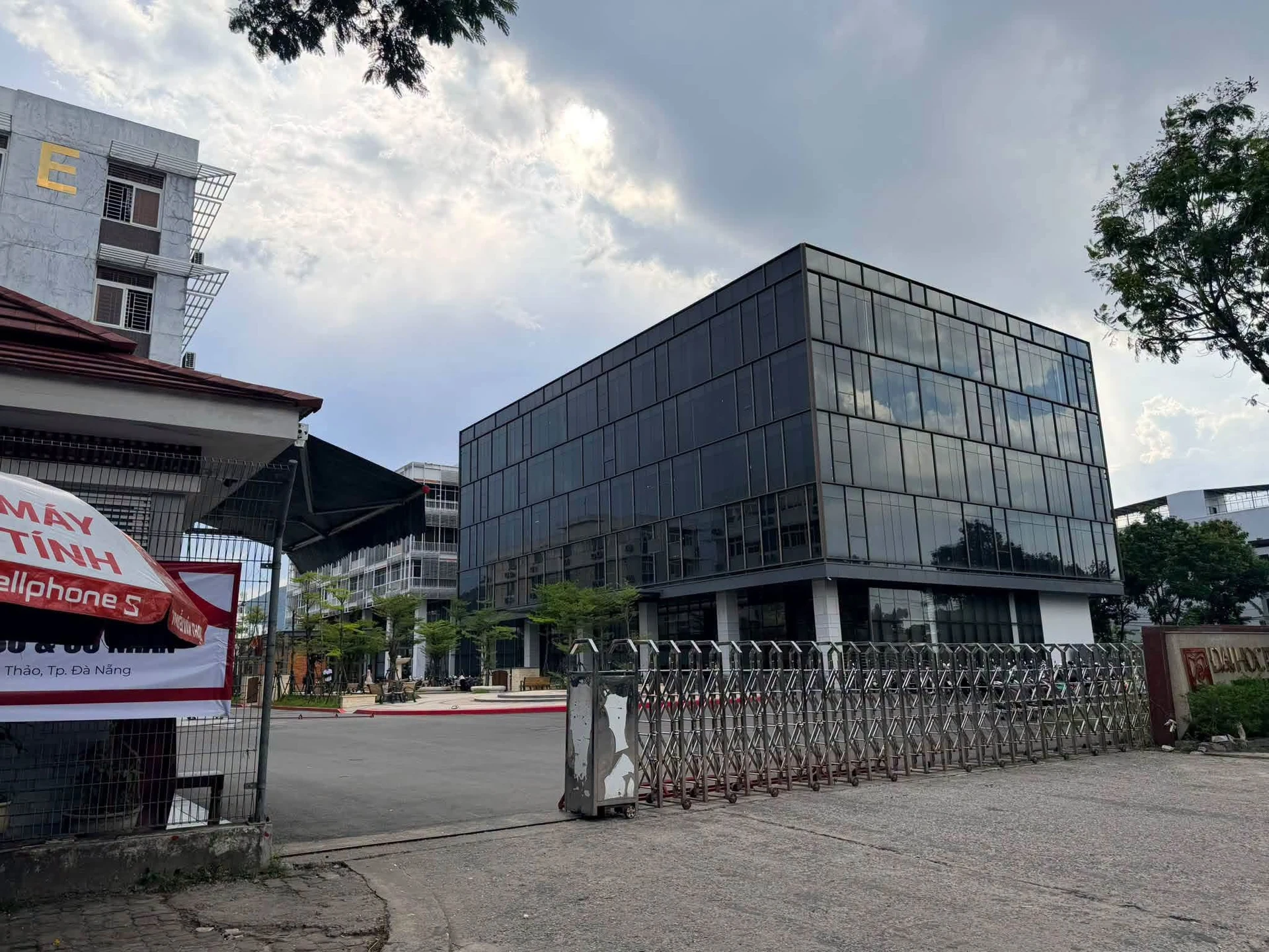 Bán nhà mặt tiền Vũ Lập 100m2 gần ĐH Duy Tân - Ảnh 1