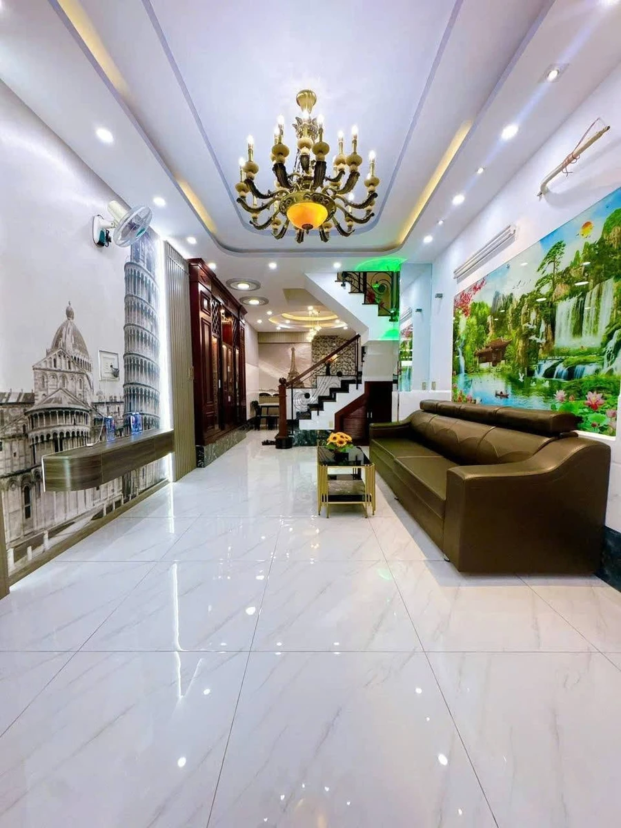 Bán nhà hẻm 73m² 5 tầng 5 phòng ngủ gần Sân Golf Nhà Ga T3 - Ảnh 1