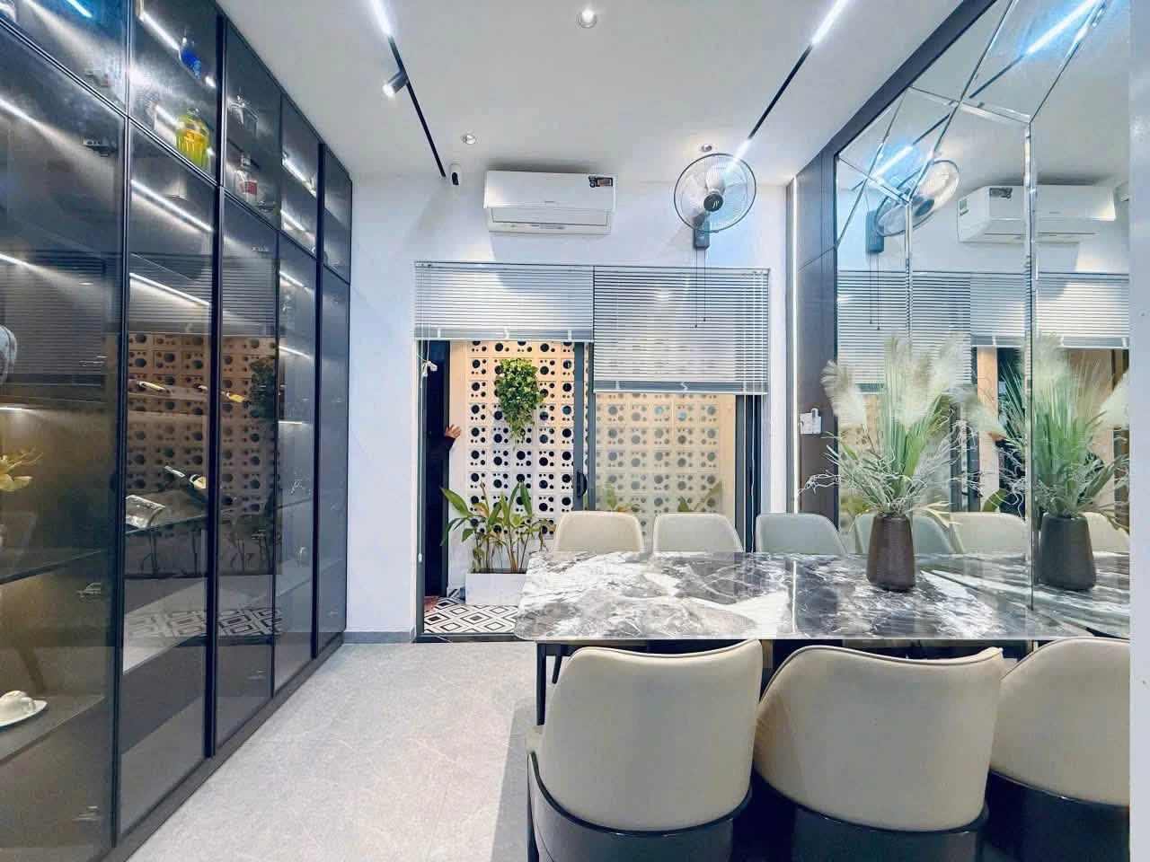 Bán nhà 3 tầng kiên cố 56m2, 3PN Hải Châu Đà Nẵng - Ảnh 1