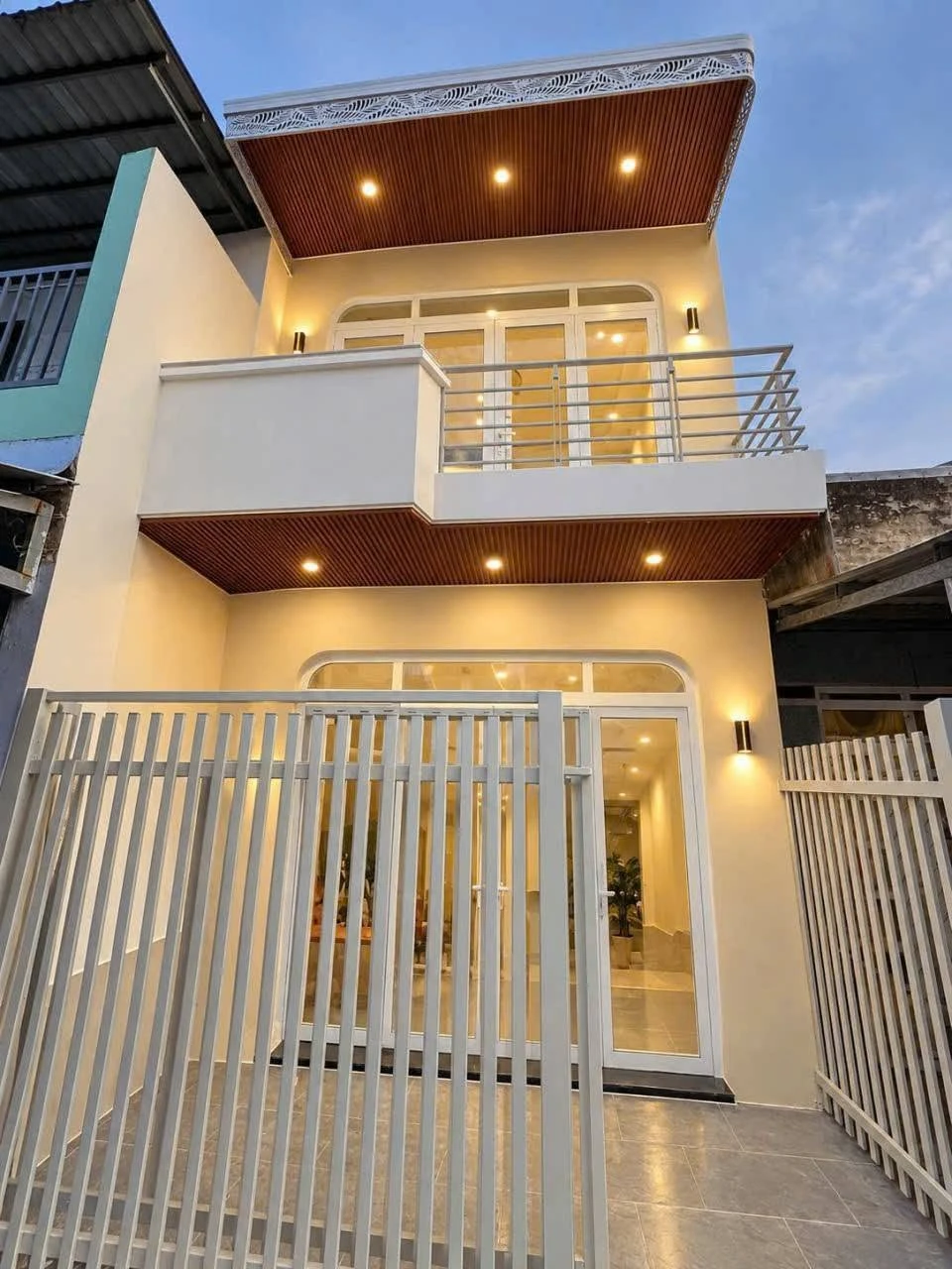 Bán nhà trệt lầu 2PN Rạch Giá 1 tỷ 450 triệu - Ảnh 1
