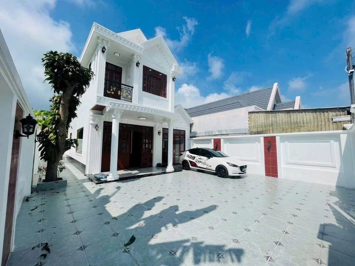 Bán biệt thự phố mini tân cổ điển 195m² Rạch Giá 3,49 tỷ - Ảnh thu nhỏ 3