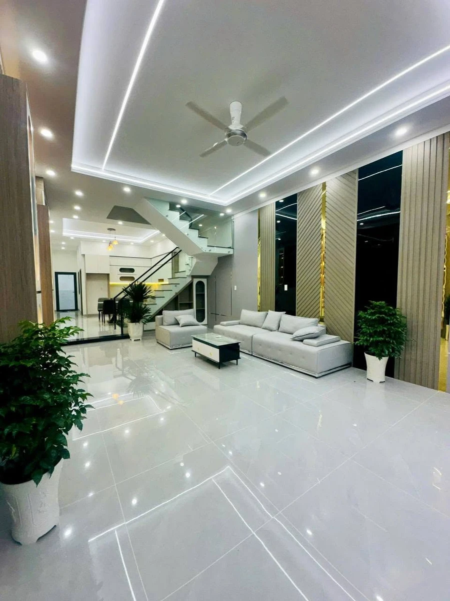 Bán nhà 1 trệt 2 lầu 100m2 Biên Hòa 4 tỷ 799 - Ảnh thu nhỏ 5