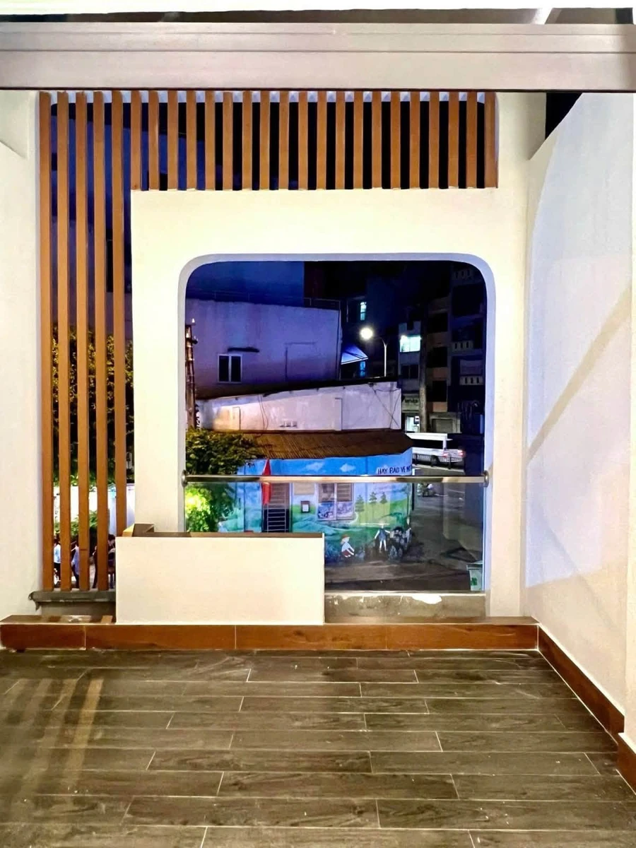 Bán nhà mặt tiền đường 3 Tháng 2, Quận 11, 70m2, 2 tầng, giá 13,5 tỷ - Ảnh thu nhỏ 5
