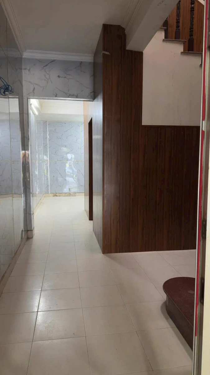 Cho thuê MBKD 250m2 đường Cách mạng tháng 8, Thủ Dầu Một - Ảnh thu nhỏ 4
