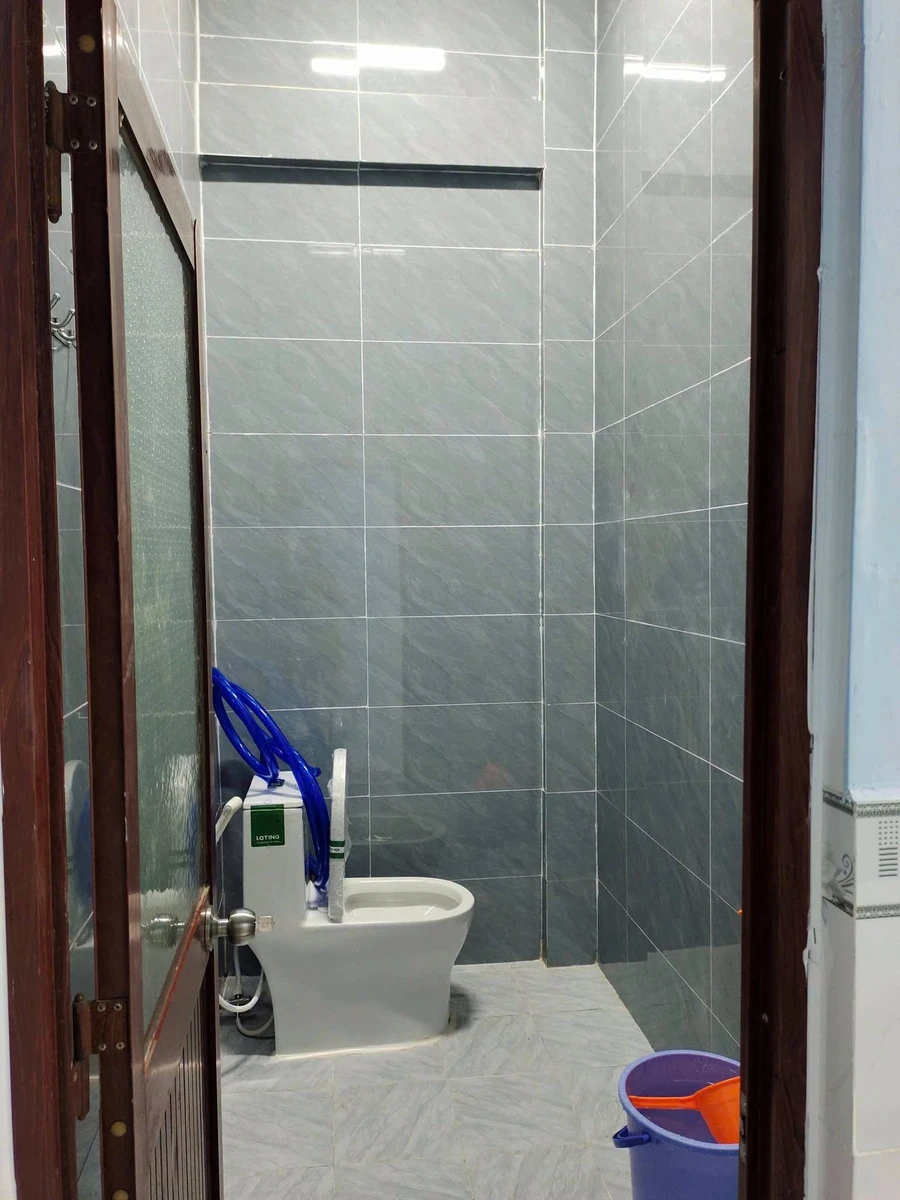 Bán nhà phố mặt tiền Nam Cao 60m², 2PN, Q.12 giá 1 tỷ 400 triệu - Ảnh thu nhỏ 5