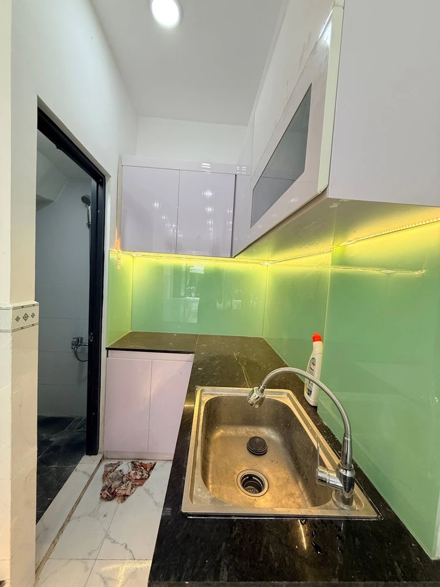 Bán nhà mặt tiền Đỗ Ngọc Thạnh, Quận 5, 34m², 2 tầng, giá 11 tỷ - Ảnh thu nhỏ 3