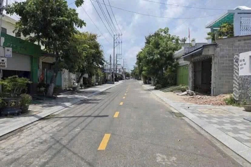 Bán nhà lầu mặt tiền đường Trần Quang Diệu Phan Thiết 100m2
