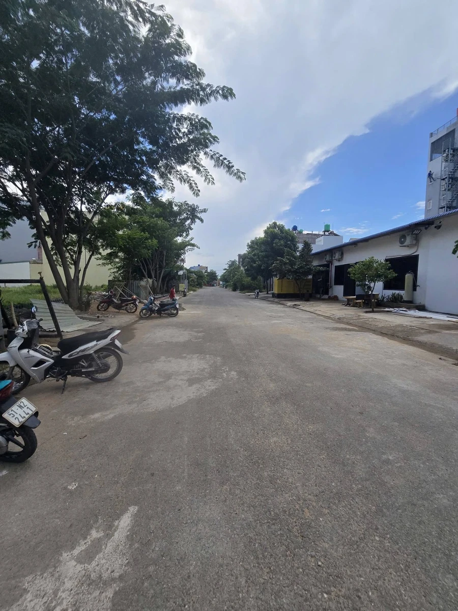Bán nền đất 100m² KDC Hưng Gia Bến Lức 2,9 tỷ - Ảnh thu nhỏ 4