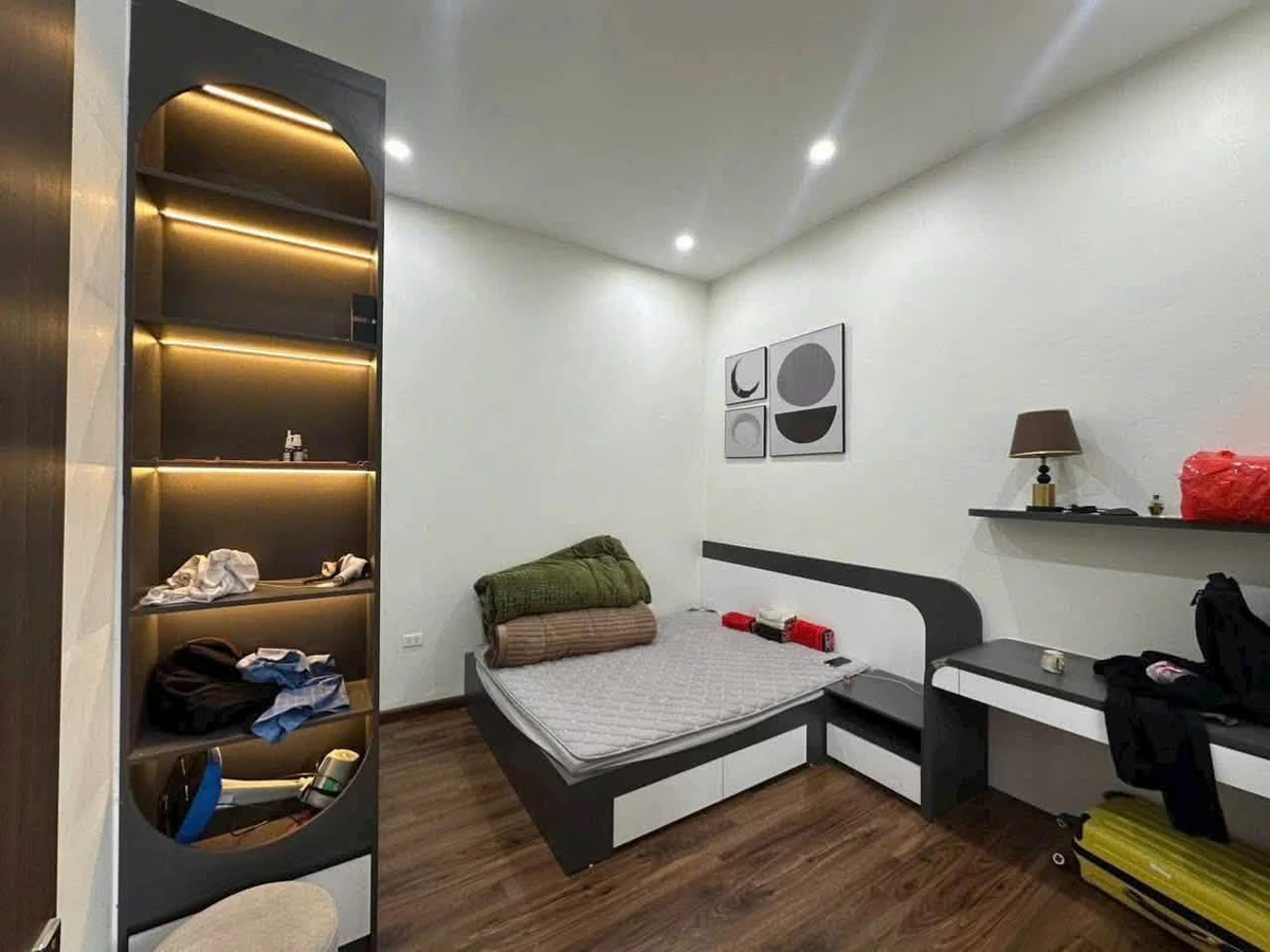 Bán nhà 2 mặt tiền 100m2 4 phòng ngủ Điện Biên Phủ Q1 - Ảnh thu nhỏ 2