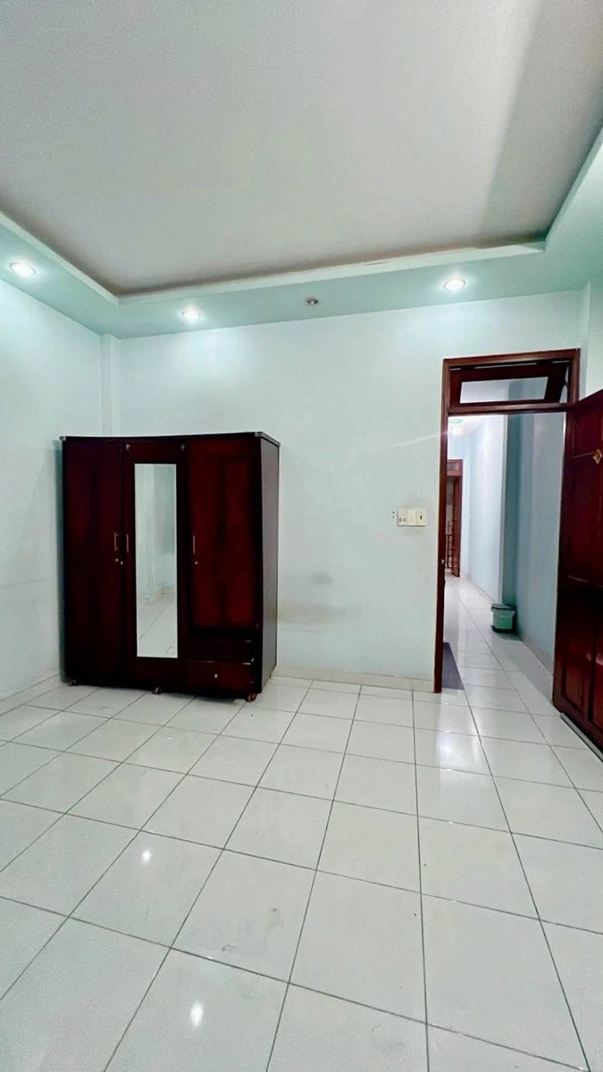 Bán nhà 3 tầng 4.5x15m 4PN 3WC hẻm 6m ô tô tránh nhau, Bình Tân, hơn 4 tỷ - Ảnh thu nhỏ 4