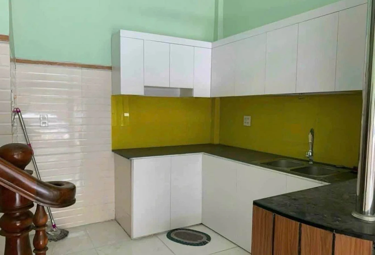 Bán nhà 3,5 tầng mặt tiền 40m², Phan Chu Trinh, Quy Nhơn - Ảnh thu nhỏ 3