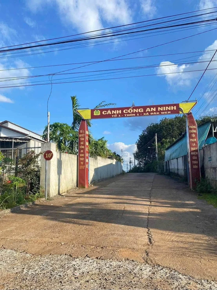 Bán đất mặt đường 16x40 (640m²) Quận 1 giá 410 triệu - Ảnh thu nhỏ 2