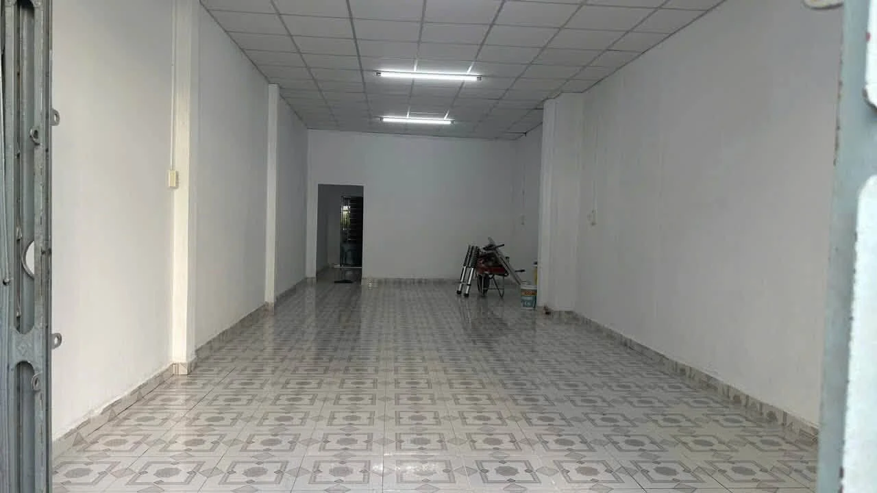 Cho thuê nhà hẻm 100m² 2PN 3WC Thoại Ngọc Hầu Tân Phú - Ảnh 1