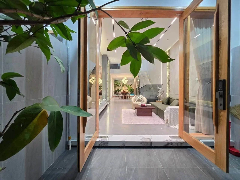 Bán nhà 3 tầng 76.5m2 có bể bơi, Hải Châu, Đà Nẵng