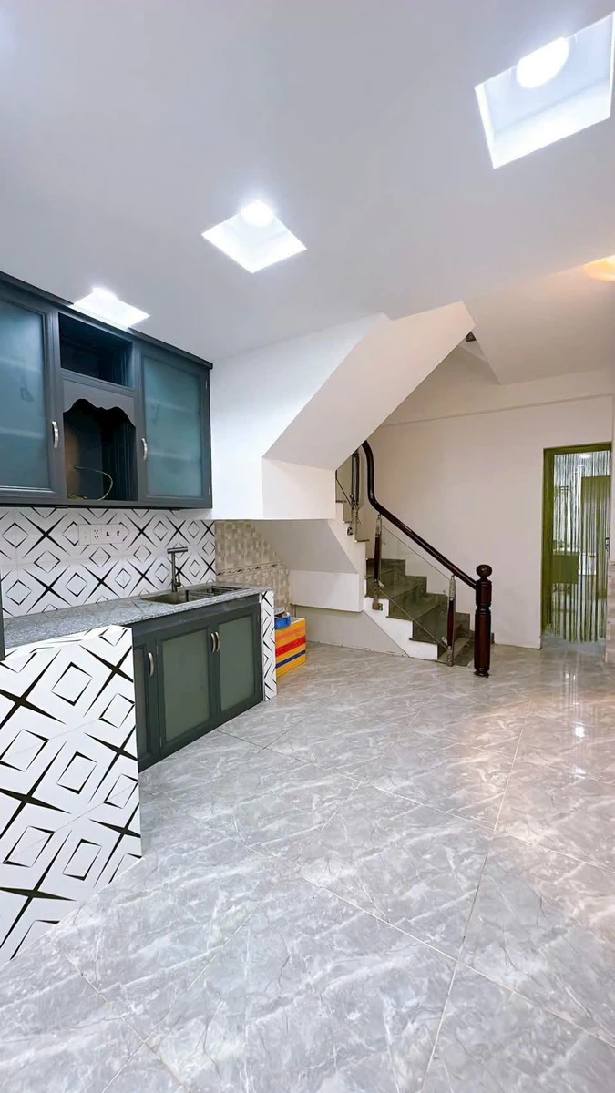 Bán nhà 4 tầng hẻm Đoàn Văn Bơ, Phường 10, Quận 4, 29.3m², 5,5 tỷ - Ảnh thu nhỏ 5