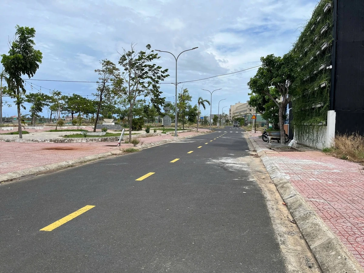 Bán lô đất mặt tiền 126m2 Lương Sỷ Bổ, Nhà Bè - Ảnh 1