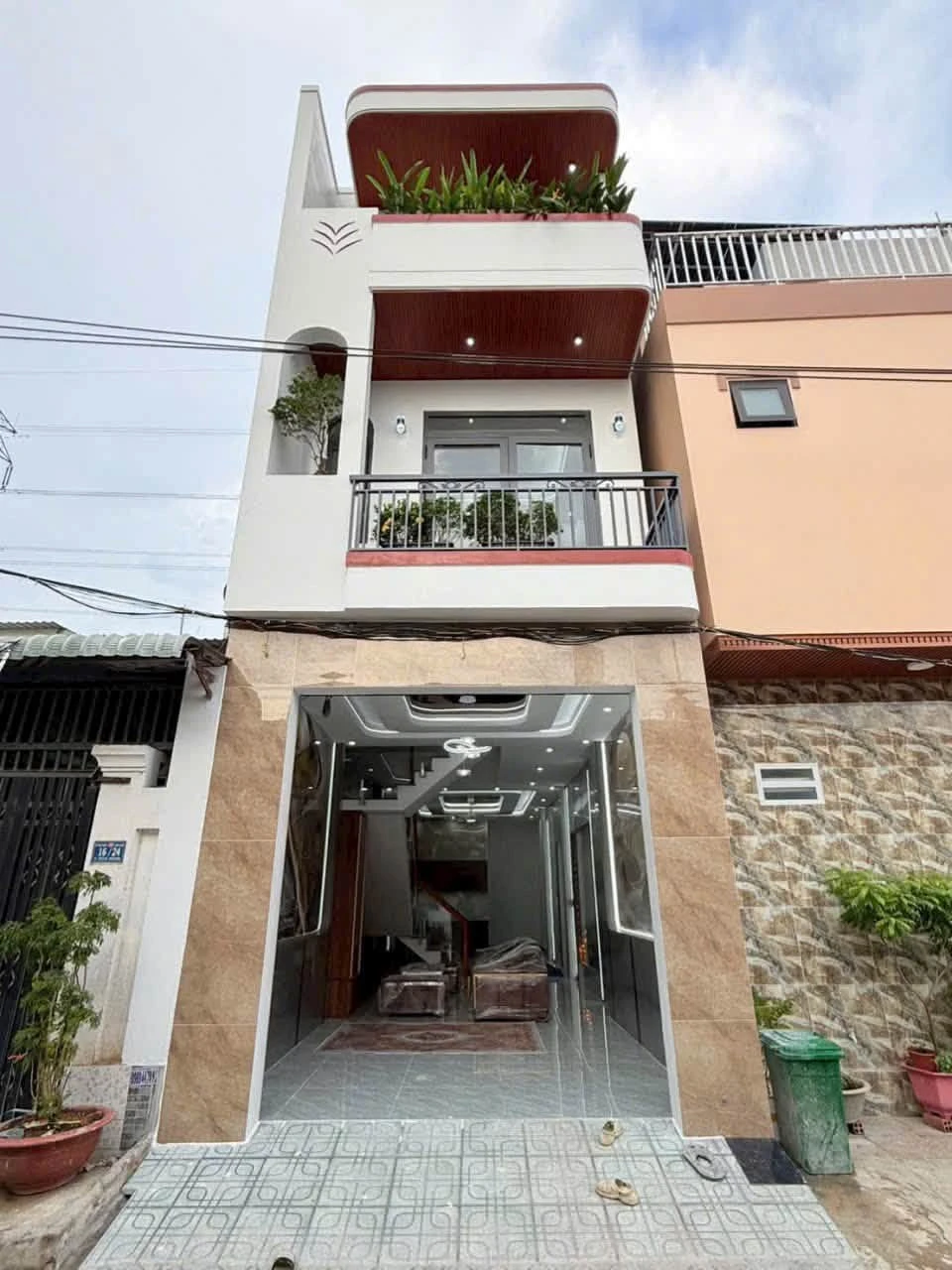 Bán nhà sổ hồng riêng 60m² 1 trệt 2 lầu An Phú, Thủ Đức - Ảnh 1