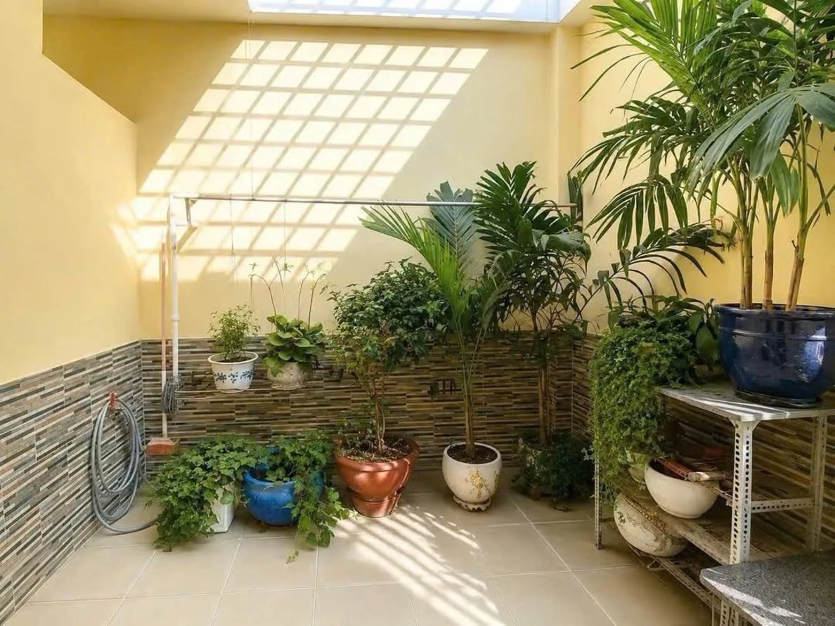 Bán nhà hẻm xe hơi 4 tầng 4PN 40m2 gần Lý Thường Kiệt, giá nhỉnh 5 tỷ - Ảnh thu nhỏ 2