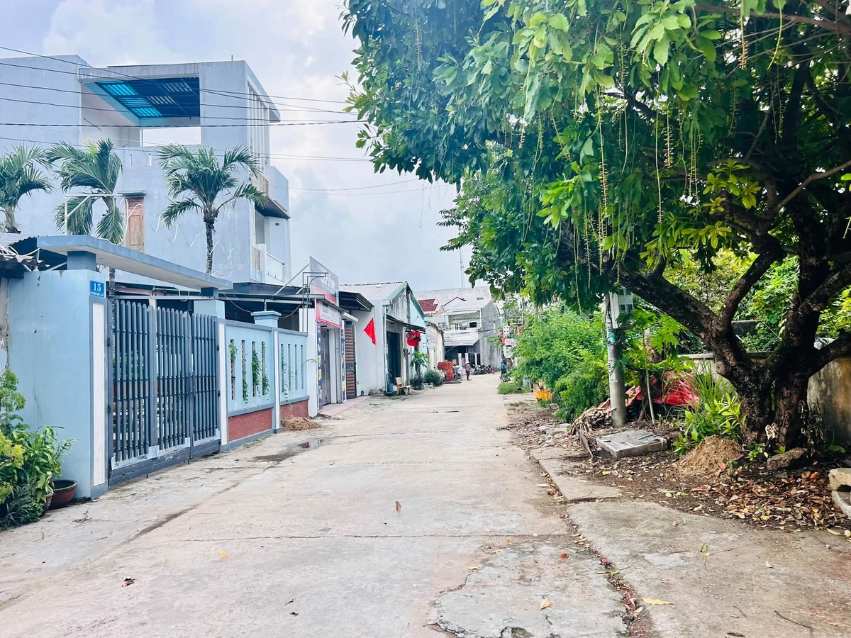 Bán nhà phố 6x15m Phường Nghĩa Lộ, Quảng Ngãi 1,8 tỷ - Ảnh thu nhỏ 2