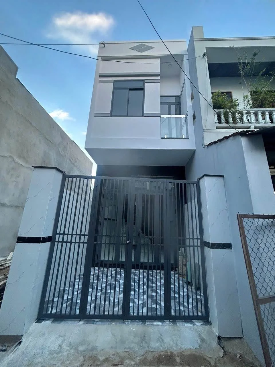 Nhà hẻm 2 tầng 62m² 3PN bán Quy Nhơn 3.3 tỷ - Ảnh 1