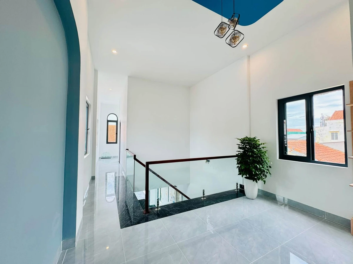 Bán nhà 2 tầng 97,8m2 đường Nguyễn Thuỵ Quảng Ngãi 2 tỷ - Ảnh thu nhỏ 5