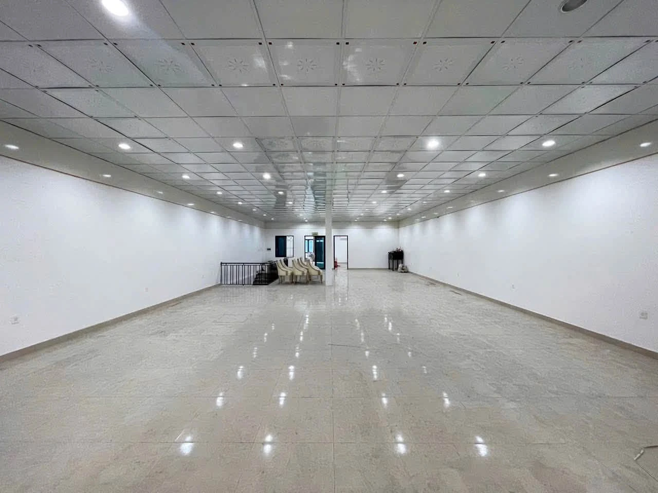 Bán nhà mặt đường Lê Hồng Phong 318m2, 22.2 tỷ - Ảnh 1
