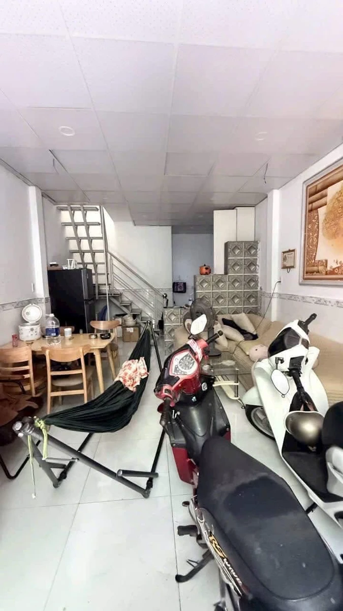 Bán nhà hẻm xe hơi 33m2, 2 tầng đúc, đường Quang Trung, Phường 8, Gò Vấp, giá 3,75 tỷ - Ảnh thu nhỏ 2