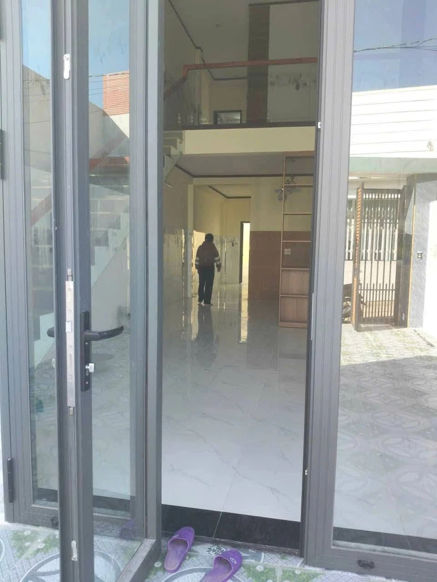 Bán nhà Long Hải 114m² 3PN 2WC gần biển 1.98 tỷ - Ảnh thu nhỏ 2