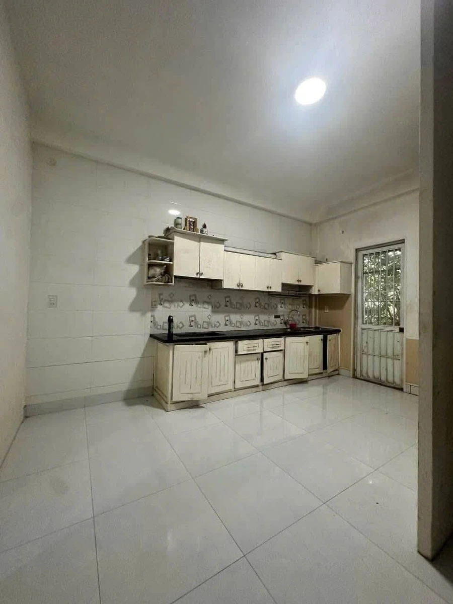 Cho thuê nhà mặt tiền 110m2 TP Huế, 9 triệu/tháng - Ảnh thu nhỏ 4