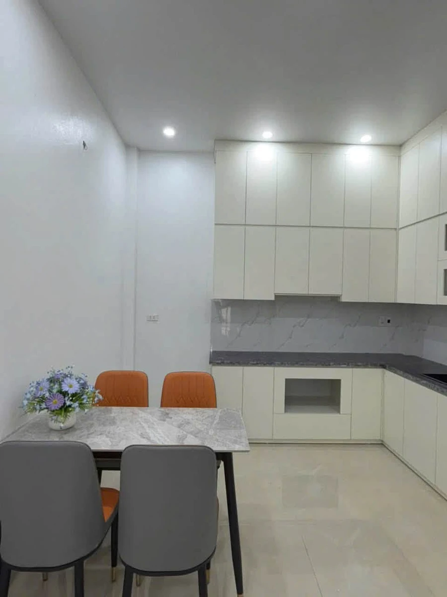 Bán nhà 3 tầng mặt phố Hàn Giang 41m² Hải Dương - Ảnh thu nhỏ 2