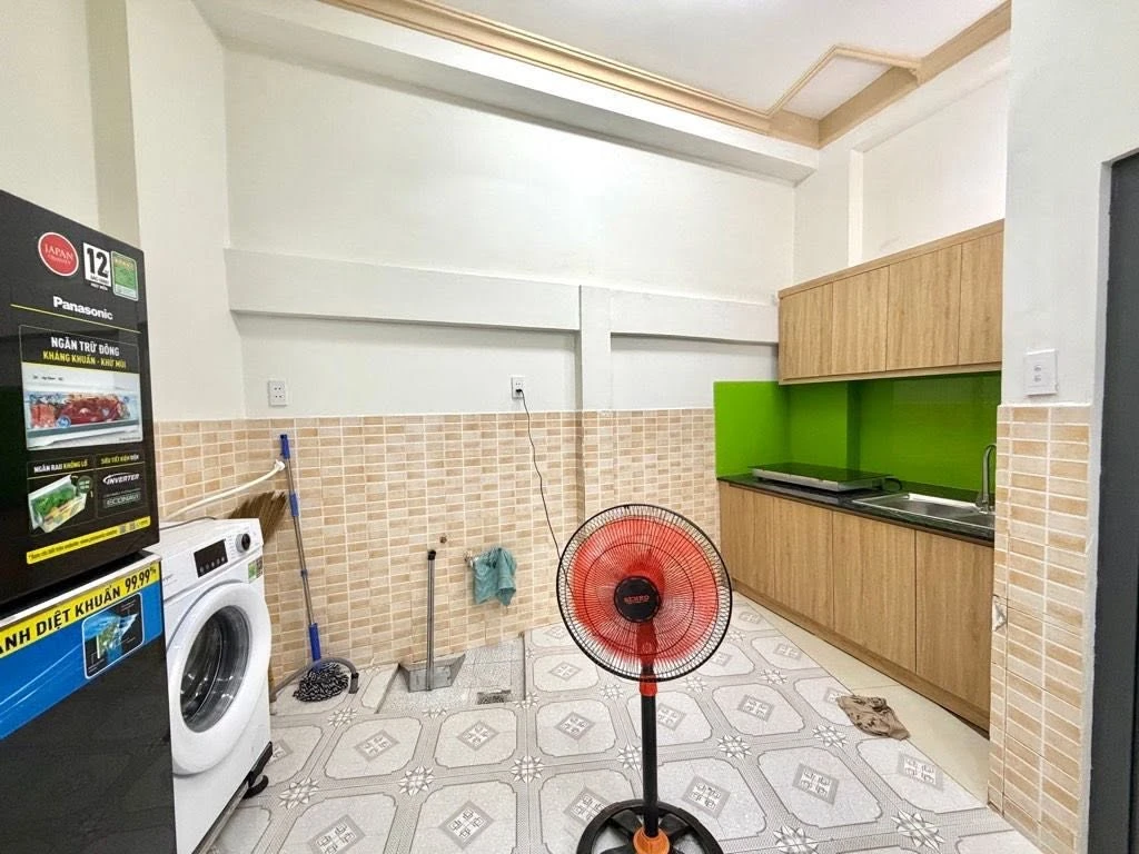 Bán nhà Lê Quang Định 40m2 2PN gần chợ Bà Chiểu 3,65 tỷ - Ảnh thu nhỏ 5