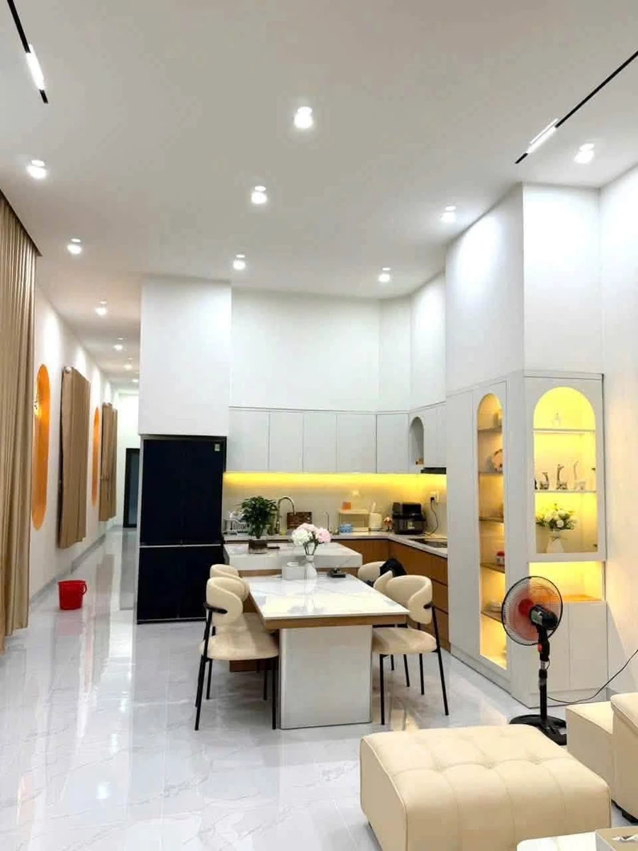 Bán nhà phố 2PN đầy đủ nội thất Phường Minh Hưng 1,65 tỷ - Ảnh thu nhỏ 2