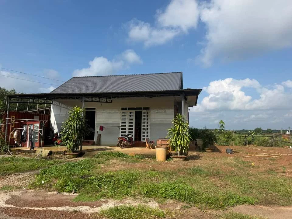 tt tân phú bán nhà 10x27x100tc giá 1,250 ty quá rẻ giáp chủ - Ảnh thu nhỏ 2