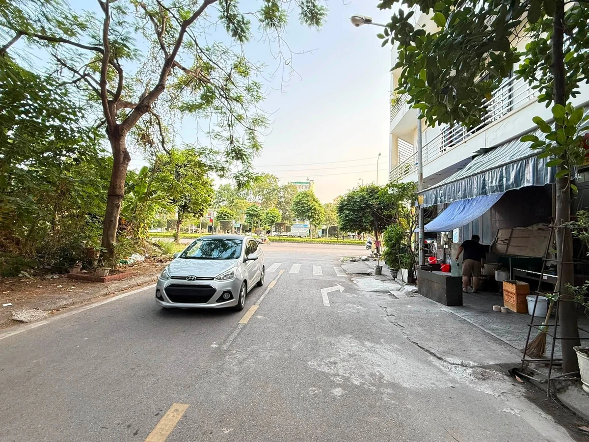 Bán đất mặt tiền 74,25 m² Trần Huy Liệu Hải Phòng - Ảnh thu nhỏ 3