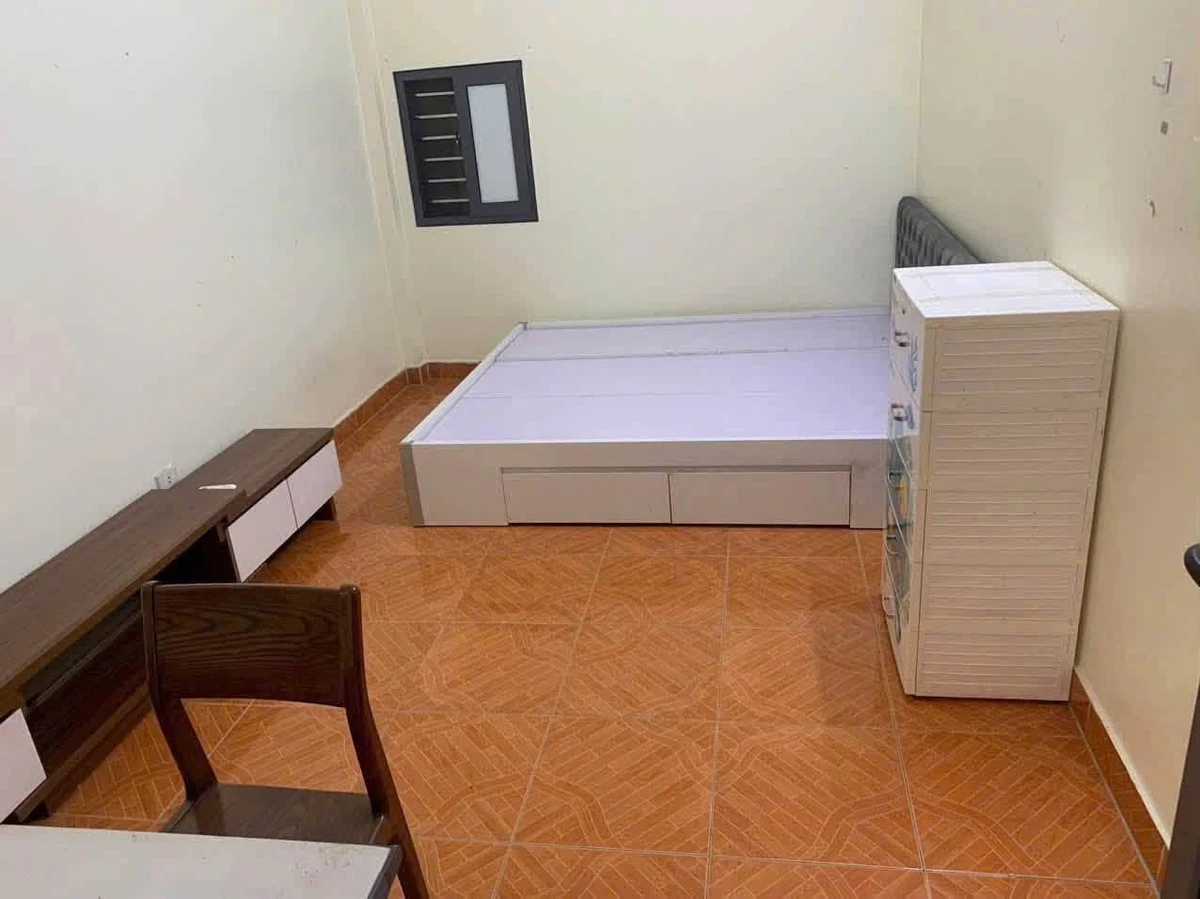 Cho thuê nhà ngõ 50m2, 3 tầng 3PN 2WC Pháo Đài Láng - Ảnh thu nhỏ 3