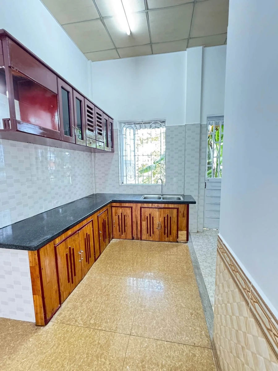 Bán nhà mặt tiền 120m² Bùi Xuân Phái 3 tỷ 550 triệu - Ảnh thu nhỏ 2