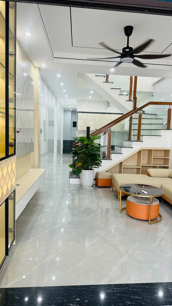 Bán nhà 2 tầng 3PN gần Đại học Y khoa Vinh, 77.6m2 - Ảnh 1